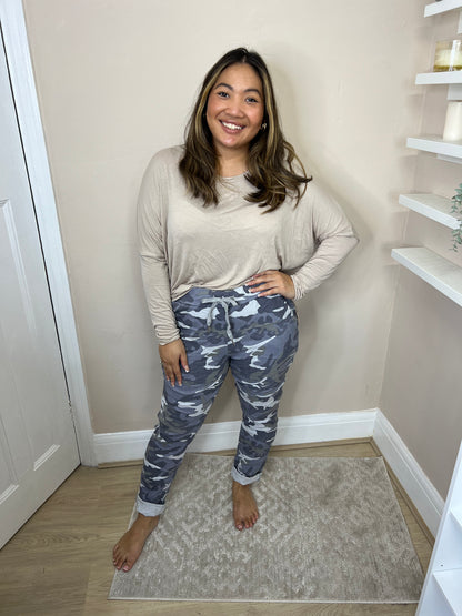 Camouflage Magic Trousers